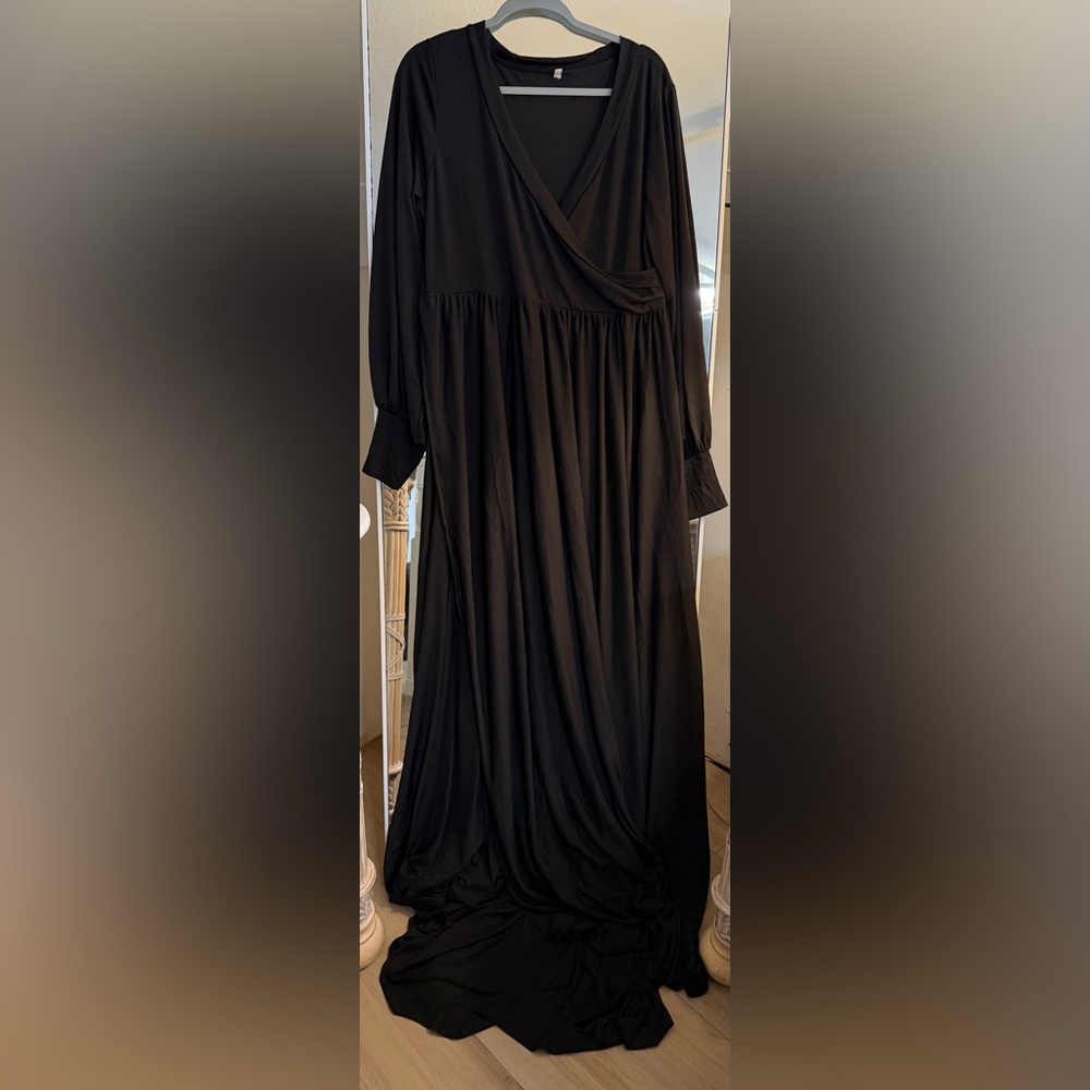 NEW Black Maternity Gown Bishop Sleeves Maxi Photo Shoot Dress 2X - Picture 6 of 6